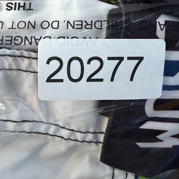 Venum MMA Fight Shorts Men's 34 Green Snake Skin Graphic Athletic Training - Picture 11 of 11